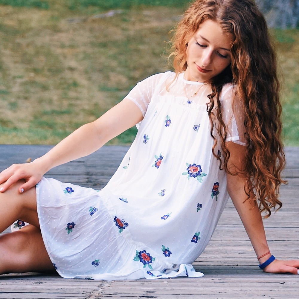Francescas white spring dress